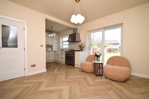4 bedroom semi-detached house for sale, Crossacres Road, Wythenshawe