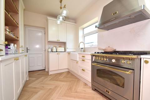 4 bedroom semi-detached house for sale, Crossacres Road, Wythenshawe