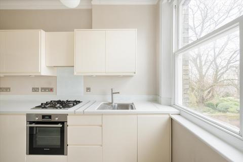 1 bedroom flat for sale, Cannon Place, London NW3