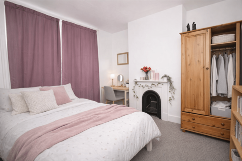4 bedroom terraced house to rent, Canterbury, CT1