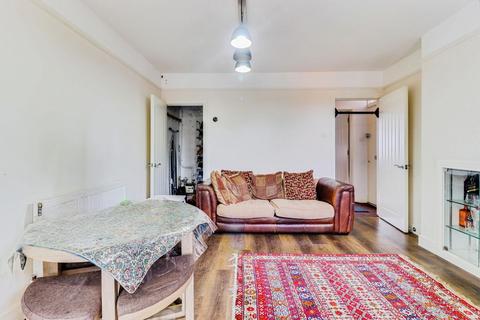 2 bedroom semi-detached house for sale, Worplesdon Road, Guildford, GU2