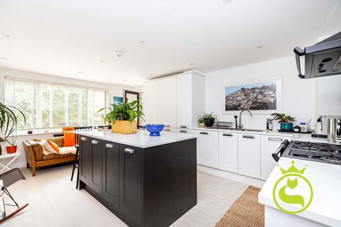 2 bedroom flat for sale, Tower Road, Poole BH13