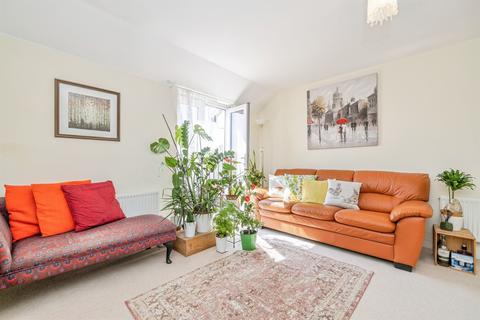 2 bedroom apartment for sale, Baxter Road, Watford