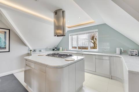 2 bedroom apartment for sale, Rosecroft Avenue, London, NW3