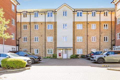 2 bedroom apartment for sale, Baxter Road, Watford