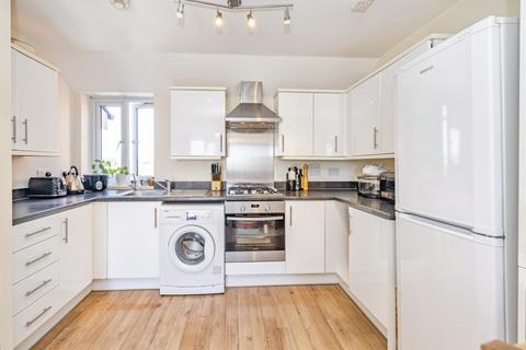 2 bedroom apartment for sale, Baxter Road, Watford