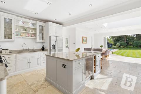 6 bedroom detached house for sale, Elm Grove, Emerson Park, RM11