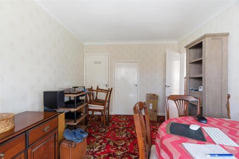 3 bedroom semi-detached bungalow for sale, Saffron Garth, Patrington, Hull