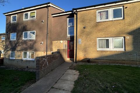 2 bedroom apartment to rent, Broomhill Crescent, NORTHAMPTON, NN3
