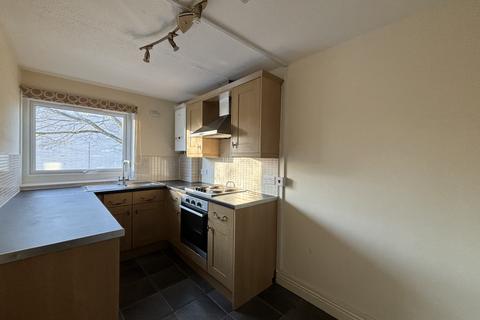 2 bedroom apartment to rent, Broomhill Crescent, NORTHAMPTON, NN3