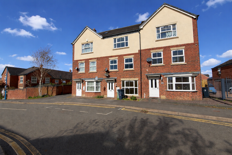 4 bedroom townhouse to rent, Creed Way, West Bromwich, B70
