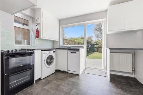 5 bedroom detached house for sale, Saxon Way, Saffron Walden, Essex, CB11