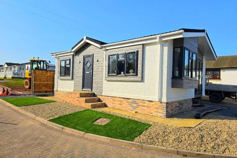 2 bedroom park home for sale, Yew Tree Park, Peterstow, Ross-on-Wye