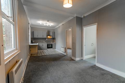 1 bedroom flat to rent, Parrock Street, Gravesend DA12