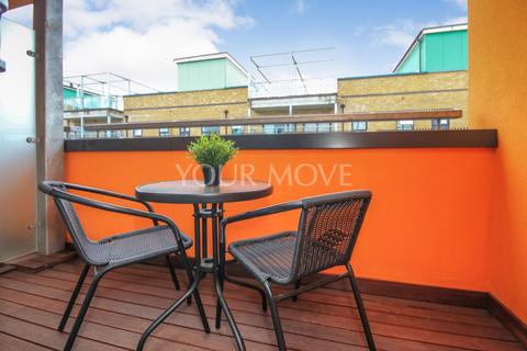 1 bedroom flat to rent, Wideford Drive, Romford RM7