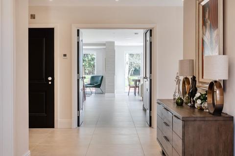 5 bedroom detached house for sale, Blue Lake Road, Dorridge, Solihull, West Midlands, B93