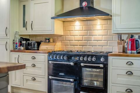 6 bedroom detached house for sale, Caerlicyn Lane, Langstone, NP18