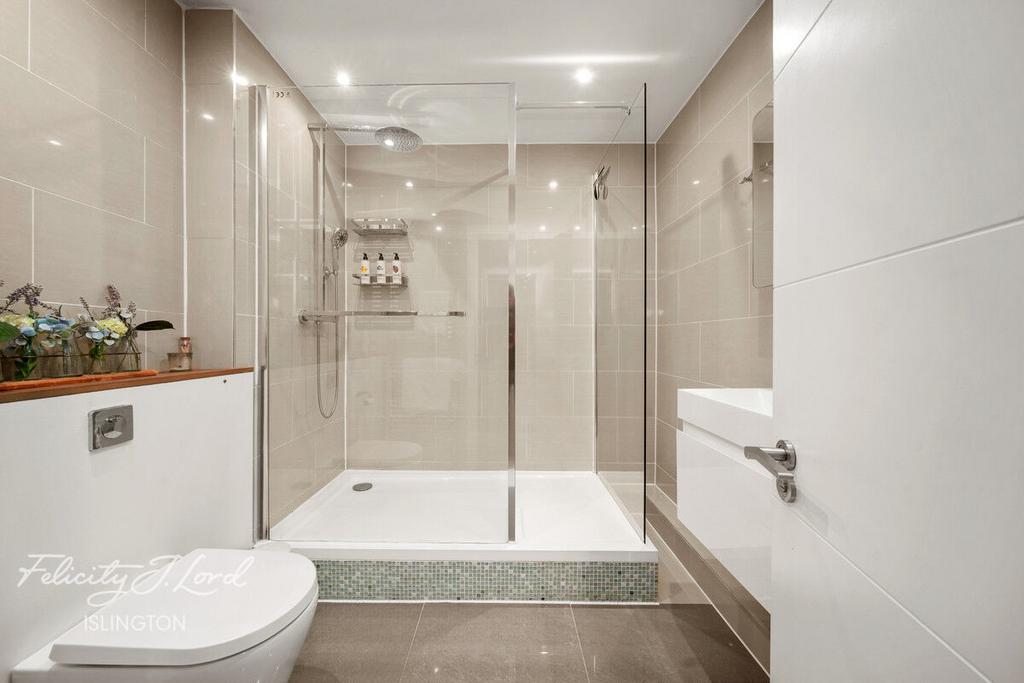 Wet room, wet room within property