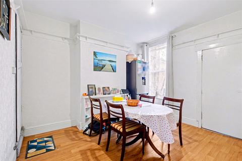 2 bedroom terraced house for sale, Charlesworth Avenue, Nottingham
