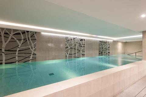 2 bedroom flat for sale, Keybridge, Exchange Gardens, London, SW8