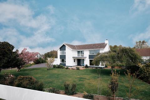 4 bedroom detached house for sale, La Rue du Boulivot, Jersey JE3