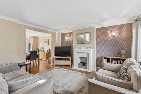 3 bedroom semi-detached house for sale, Passingham Avenue, Hitchin, SG4