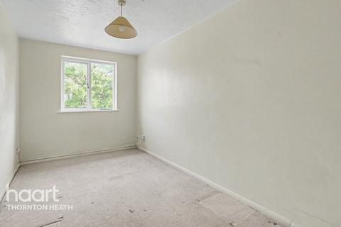 1 bedroom flat for sale, The Retreat, THORNTON HEATH
