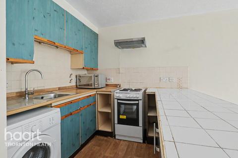 1 bedroom flat for sale, The Retreat, THORNTON HEATH