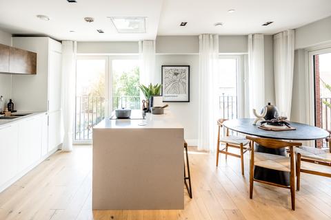 2 bedroom flat for sale, Keybridge, Exchange Gardens, London, SW8