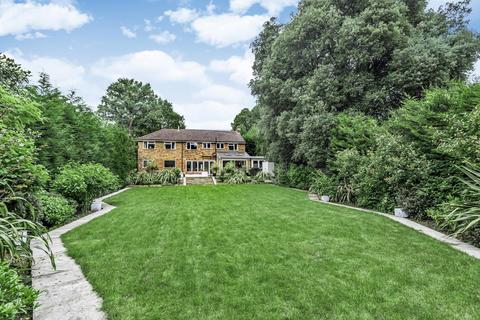 5 bedroom detached house for sale, Broom Way, Weybridge, KT13