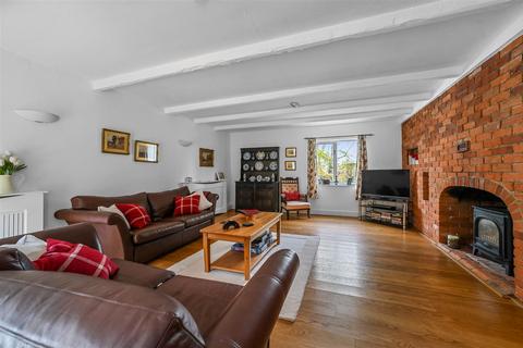 6 bedroom barn conversion for sale, Alton Green, Lower Holbrook, Suffolk