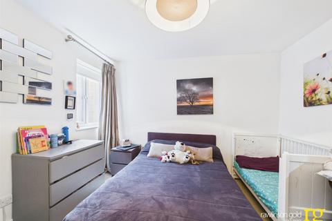 1 bedroom flat for sale, Essence Apartments, Wealdstone