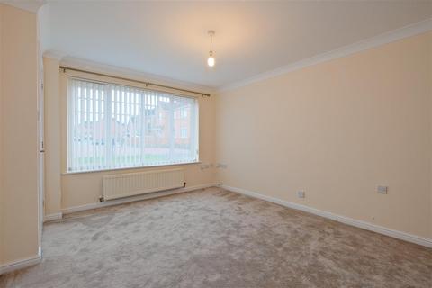 3 bedroom detached house to rent, Lochmaben Road, Gartcosh