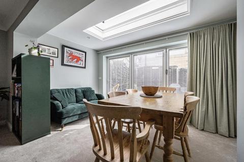 3 bedroom end of terrace house for sale, Buttercross Lane,  Witney,  OX28