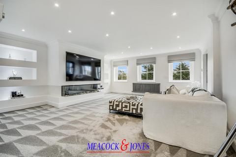 undefined, Coxtie Green Road, Pilgrims Hatch, Brentwood