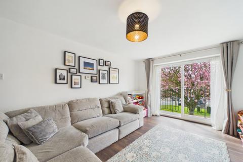 2 bedroom apartment for sale, Stevenage Road, Hitchin, SG4