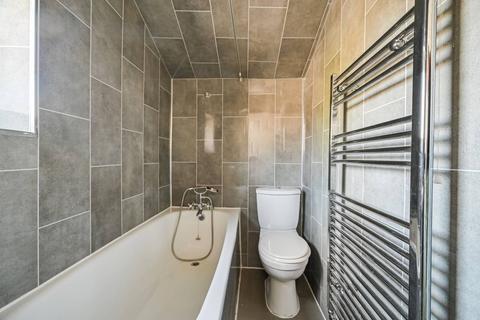 2 bedroom flat for sale, Odessa Road, Forest Gate, London, E7