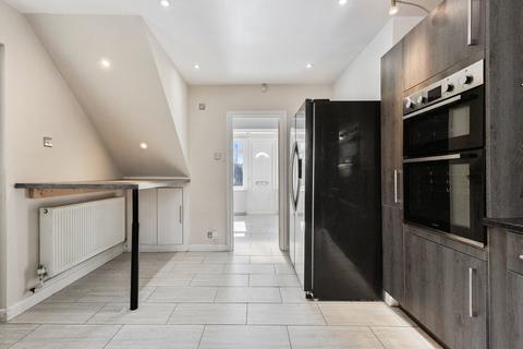 3 bedroom semi-detached house for sale, North Parkway, Leeds LS14
