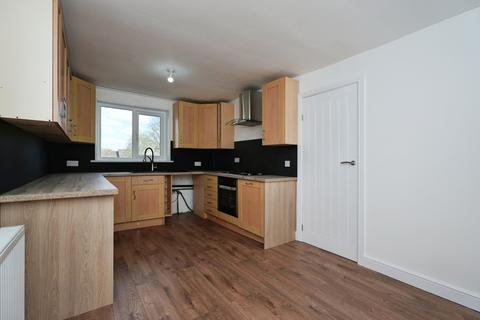 3 bedroom terraced house for sale, Thornes Park, Brighouse, West Yorkshire, HD6