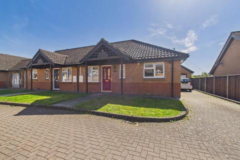 2 bedroom semi-detached bungalow for sale, Field View, Thurston
