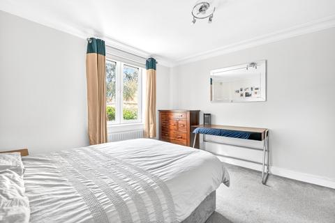 2 bedroom flat to rent, Chamberlain House, 126, Westminster Bridge Road, London