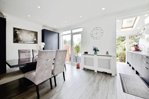 4 bedroom terraced house for sale, Dove Lane, POTTERS BAR, Hertfordshire, EN6