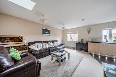 2 bedroom coach house for sale, Taw Hill, Swindon SN25
