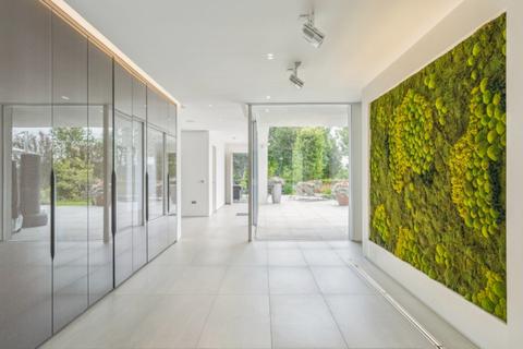 undefined, Radlett WD7
