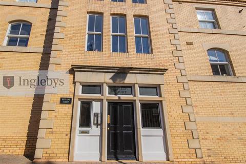2 bedroom apartment for sale, Dundas Street East, Saltburn By The Sea