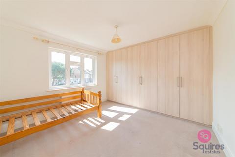 3 bedroom semi-detached house for sale, Devonshire Road, London, NW7