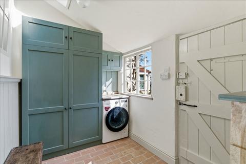 5 bedroom detached house for sale, Ickleton Road, Elmdon