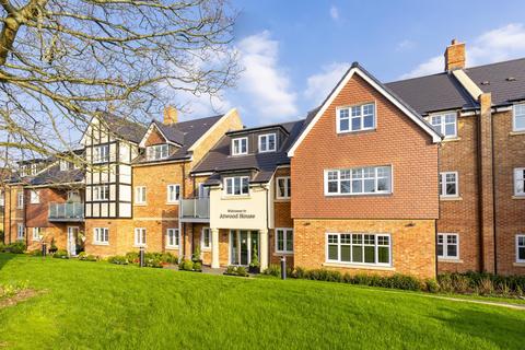 2 bedroom retirement property to rent, 2a Addington Road Sanderstead, South Croydon CR2
