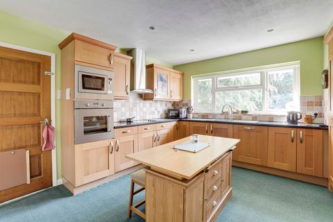 3 bedroom detached bungalow for sale, Lime Tree Gardens, Nottingham NG14