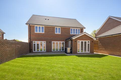 5 bedroom detached house for sale, Plot 62, Willow at Knights Grove, Newbury Upper Stone Rise (off Stoney Lane), Ashmore Green, Newbury  RG18 9HG